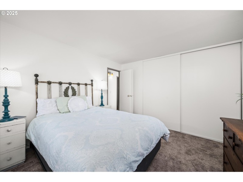 Bedroom, Owner's Suite