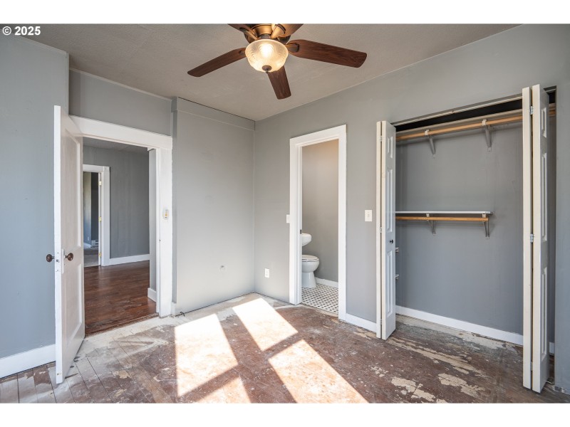 Bedroom, Owner's Suite