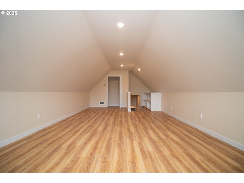 Bonus Room