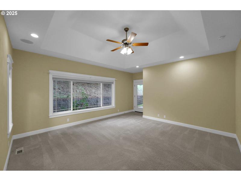 Bedroom, Owner's Suite