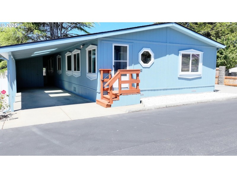 Carport