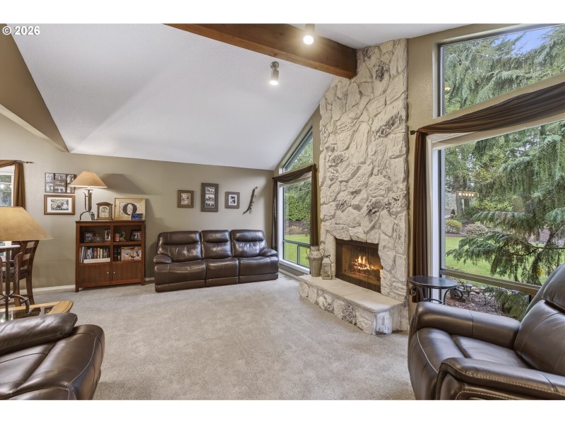 Living Room/Dining Room