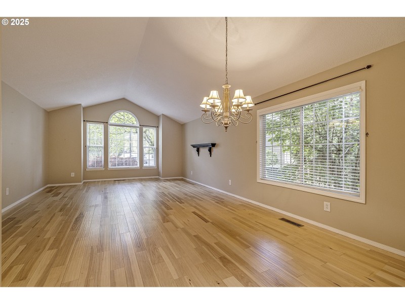 Living Room/Dining Room