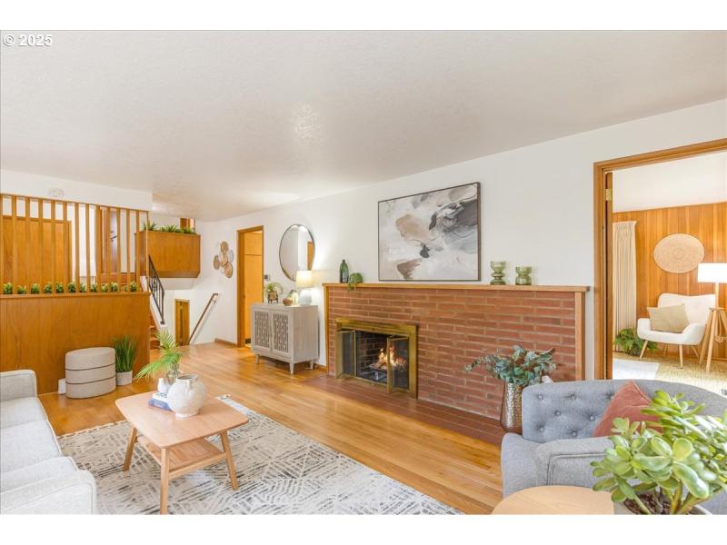 Living Room/Dining Room