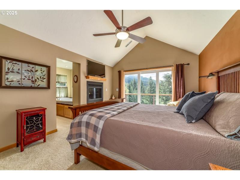 Owner's Suite Bedroom