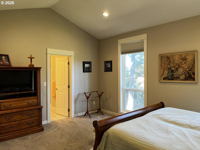 Bedroom, Owner's Suite