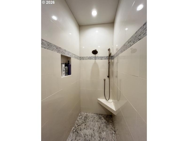 Bathroom, Attached