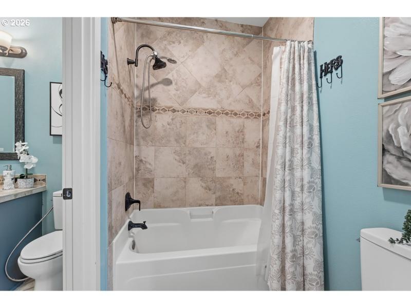 Owner's Suite Bathroom