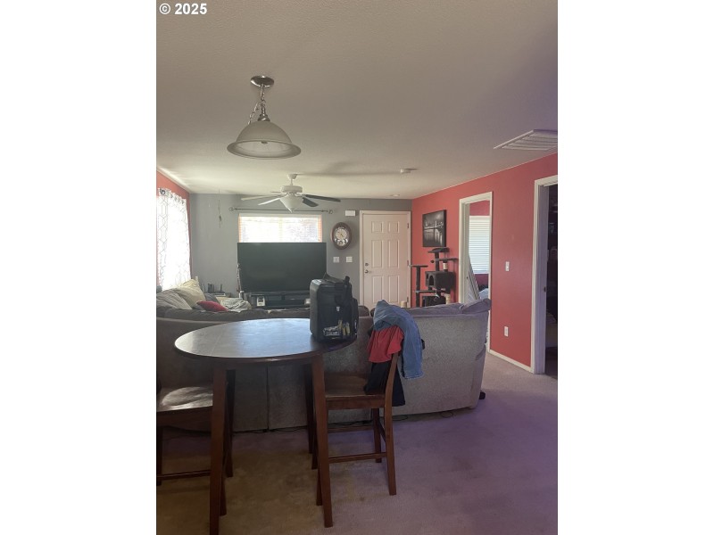 Living Room/Dining Room