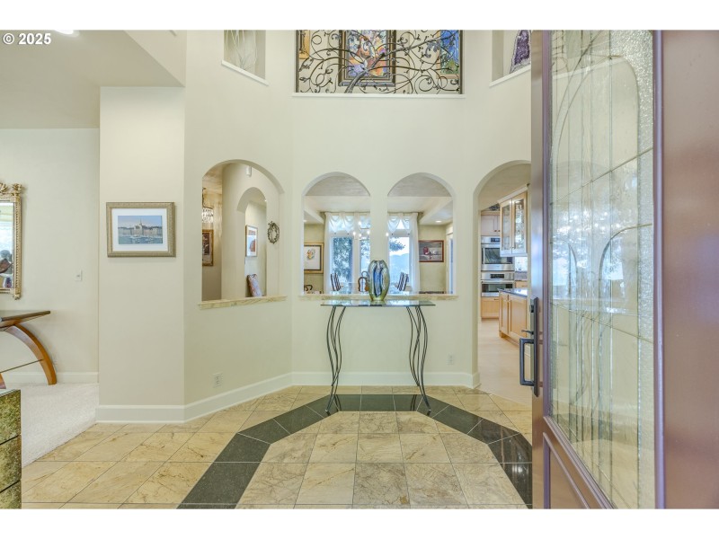 Entrance/Foyer