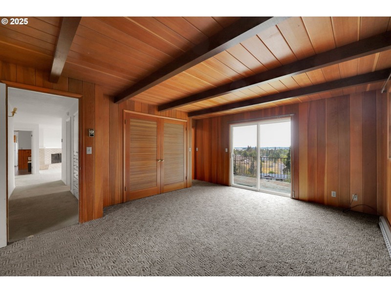 Owner's Suite Bedroom