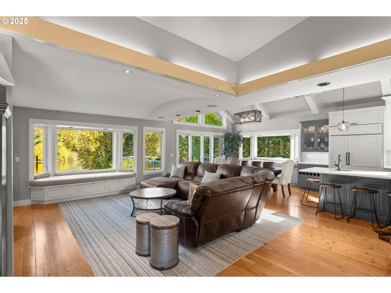 Living Room/Dining Room