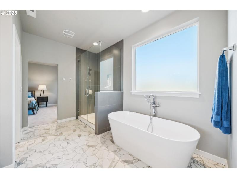 Owner's Suite Bathroom