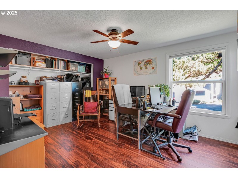 Bedroom, Owner's Suite