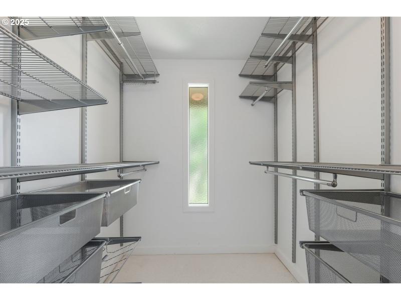 Bedroom, Owner's Suite