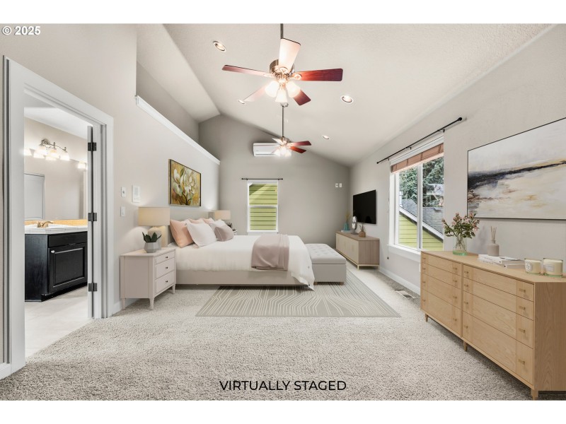 Bedroom, Primary