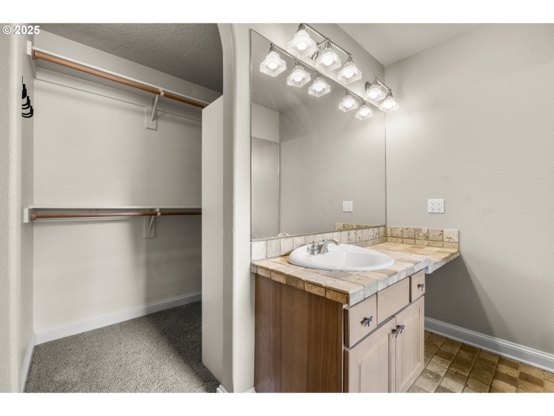 Bathroom, Attached