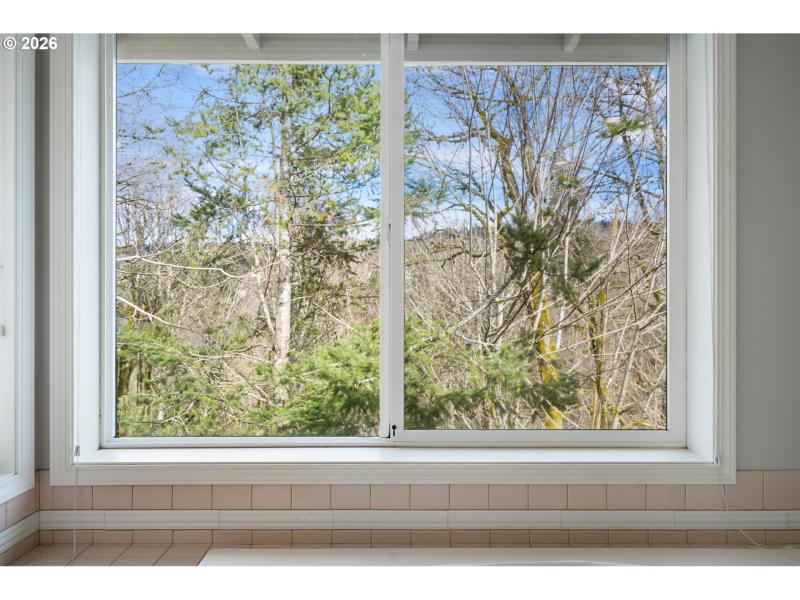 Owner's Suite Bathroom