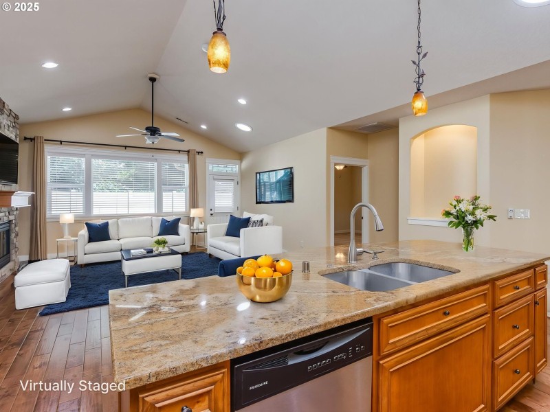 Kitchen/Living Room
