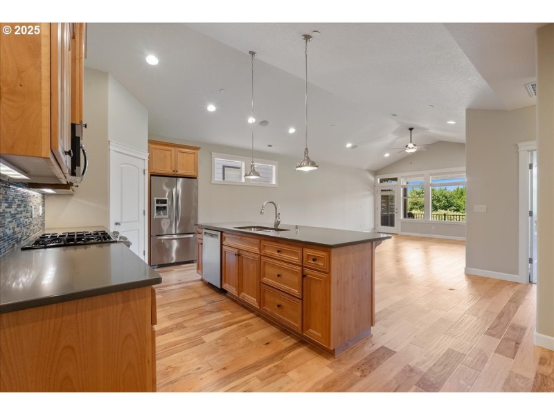 Kitchen/Living Room