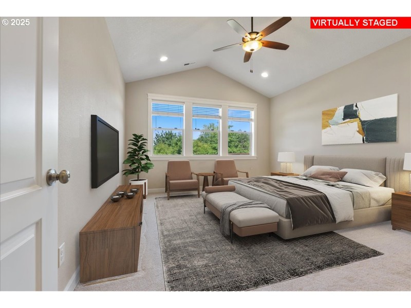 Bedroom, Primary