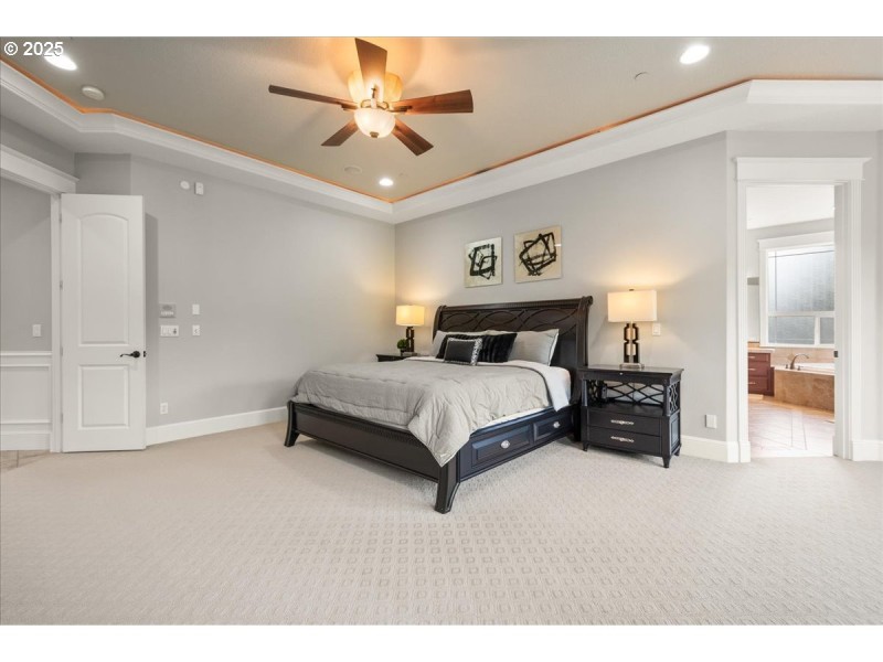 Bedroom, Owner's Suite
