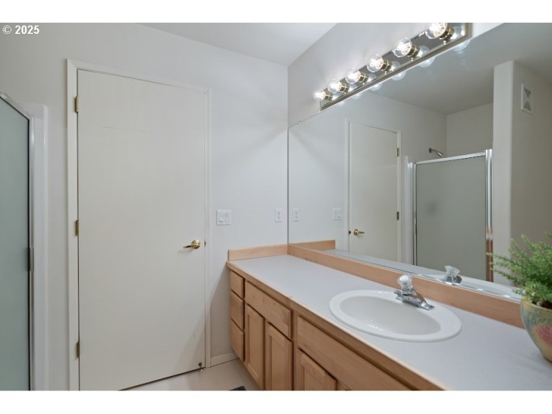 Owner's Suite Bathroom