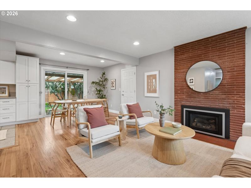 Living Room/Dining Room