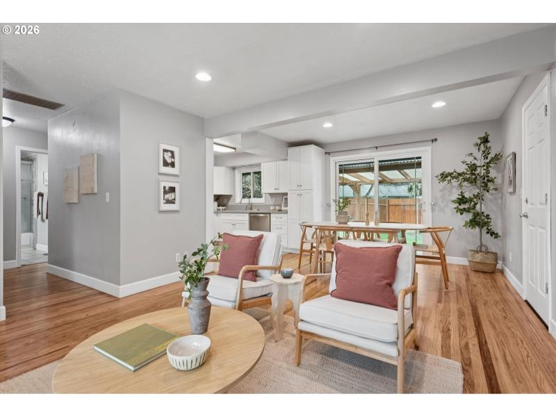 Living Room/Dining Room