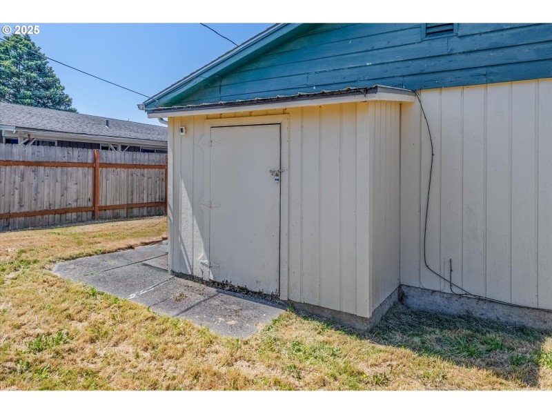 Shed