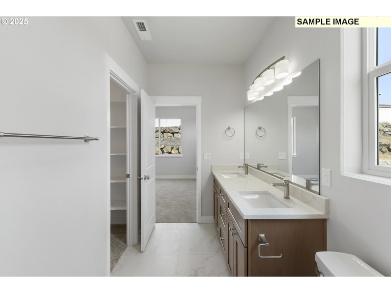 Owner's Suite Bathroom