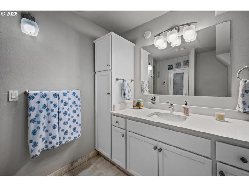 Attached Bathroom #3