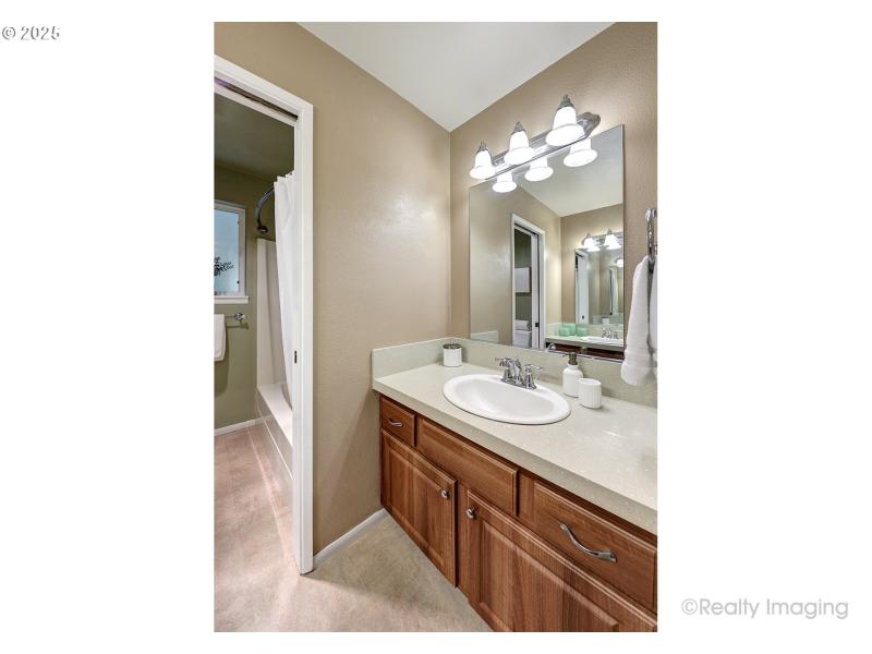 Owner's Suite Bathroom