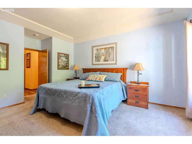 Bedroom, Owner's Suite