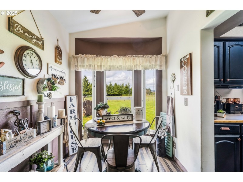 Kitchen/Nook