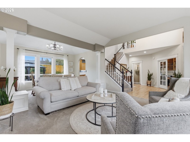 Living Room/Dining Room