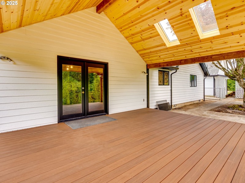 Deck
