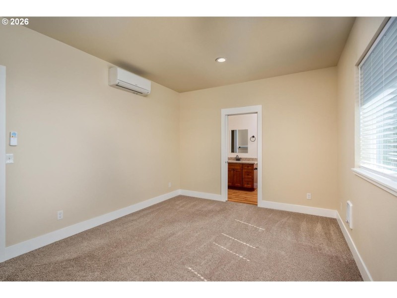 Bedroom, Owner's Suite