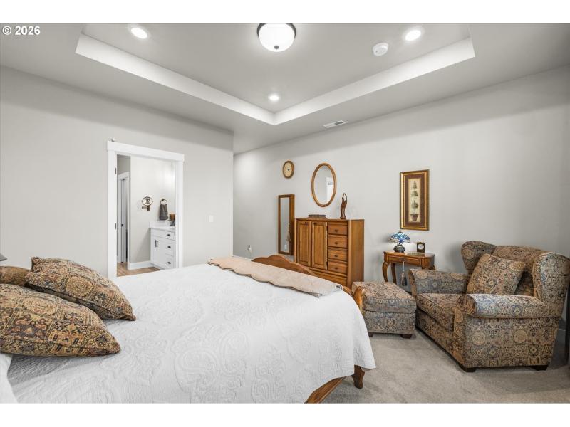 Bedroom, Owner's Suite