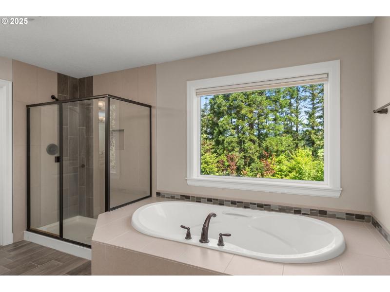 Owner's Suite Bathroom