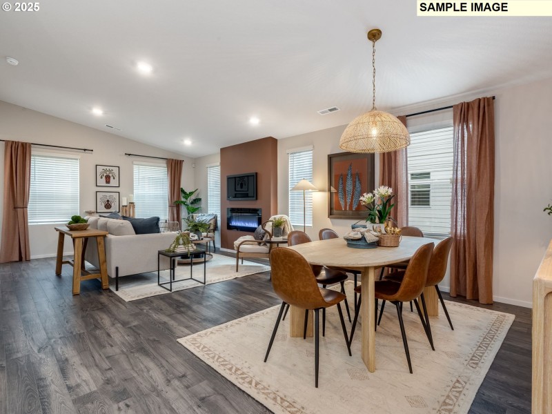 Living Room/Dining Room