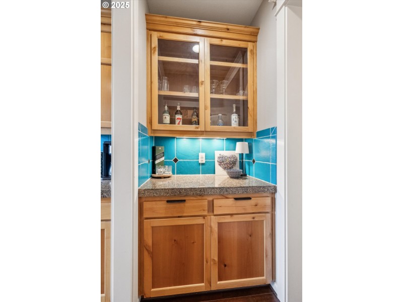 Butler's Pantry