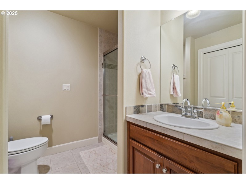 Bathroom, Attached
