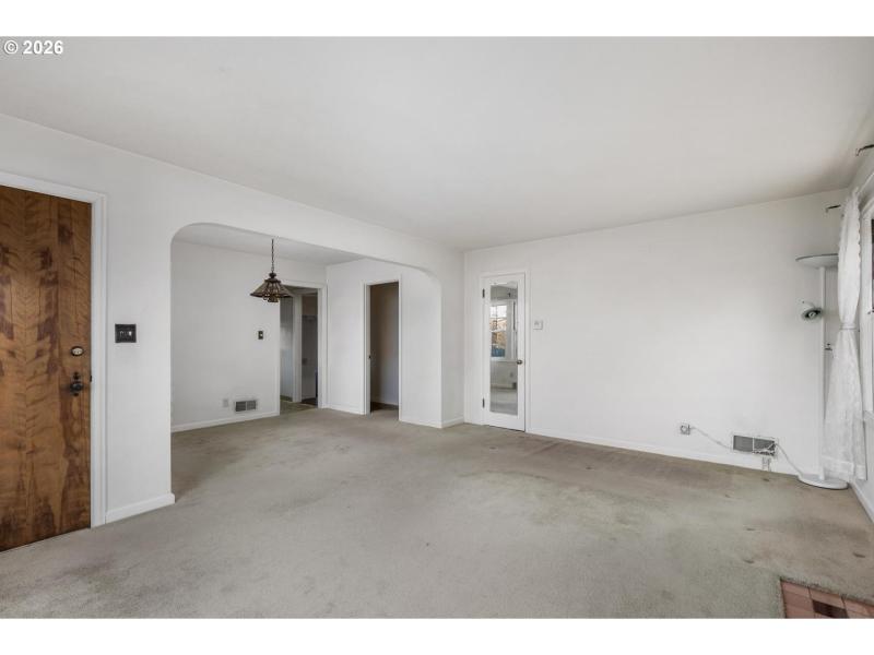 Living Room/Dining Room