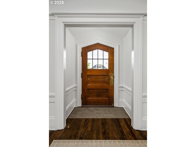 Entrance/Foyer