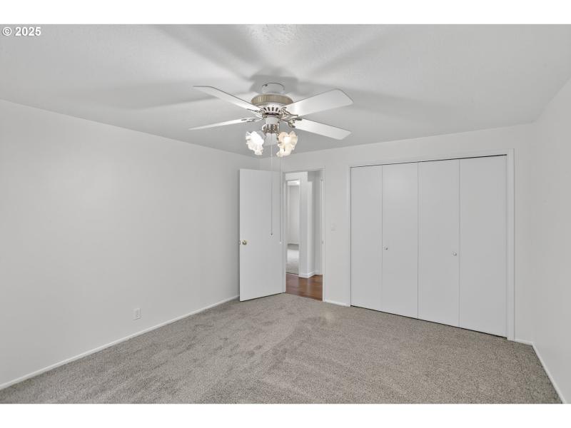 Bedroom, Owner's Suite