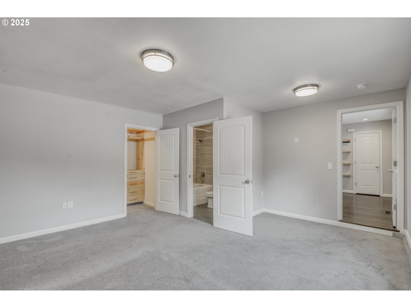 Bedroom, Owner's Suite