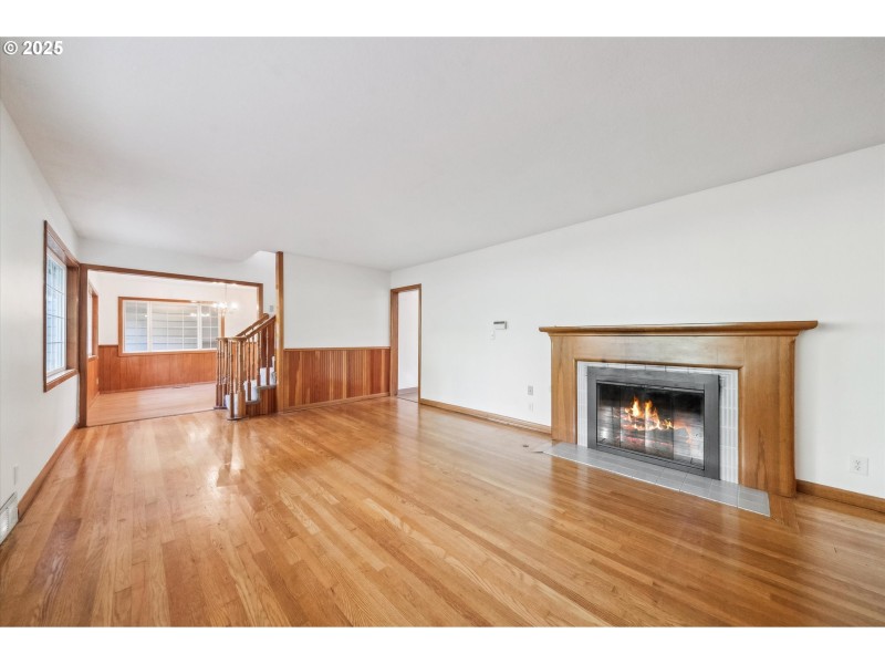 Living Room/Dining Room