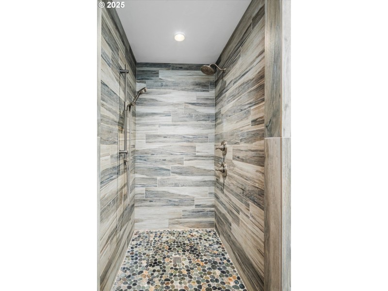 Owner's Suite Bathroom