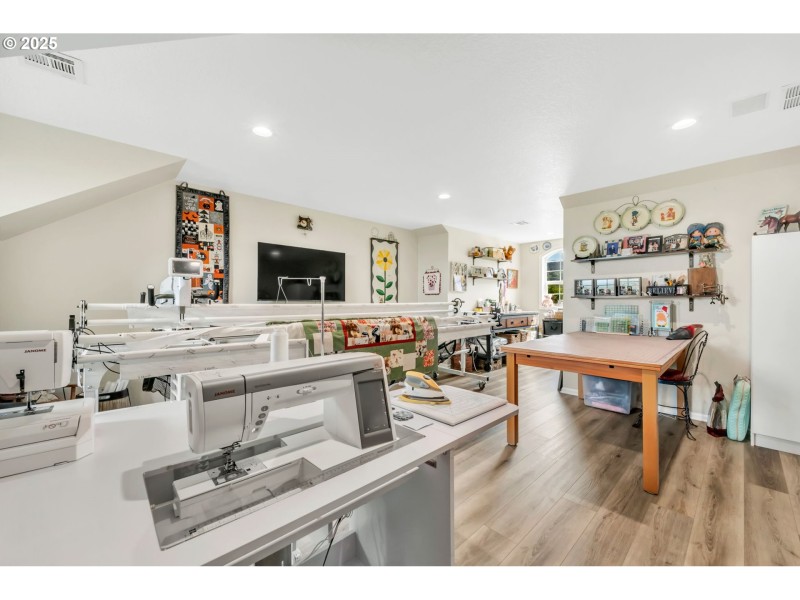 Bonus Room